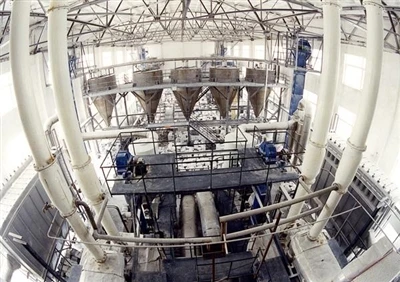 Udvælgelse og installation af radarniveaumåler til nanocalciumkarbonatgylletank